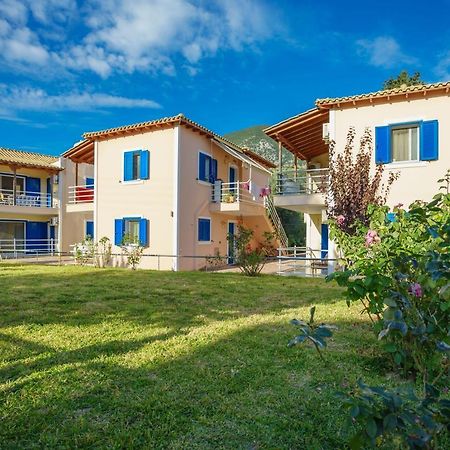 Alexandros Luxury Apartments Nydri エクステリア 写真