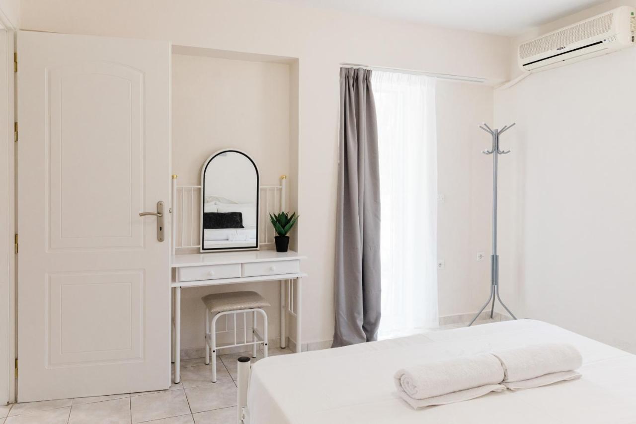 Alexandros Luxury Apartments Nydri エクステリア 写真