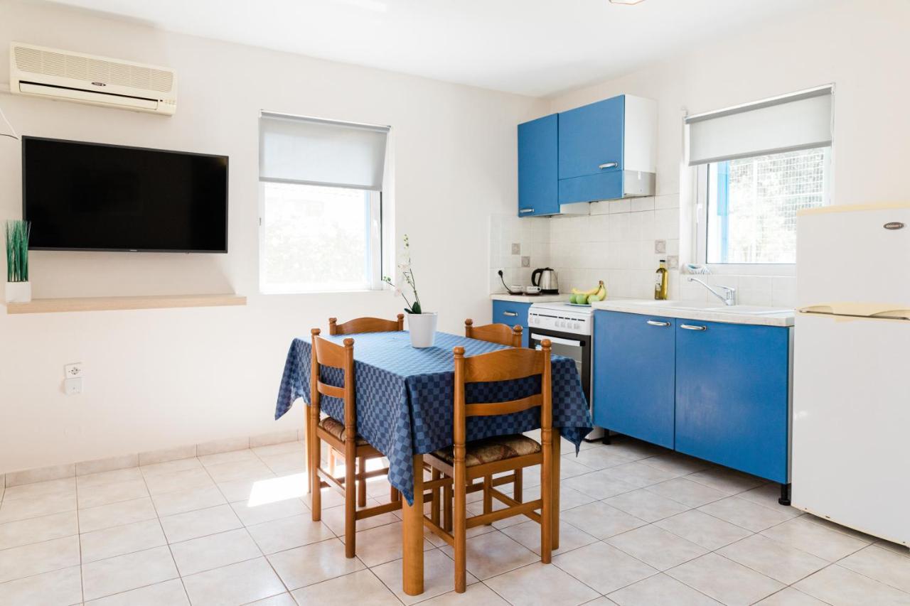 Alexandros Luxury Apartments Nydri エクステリア 写真